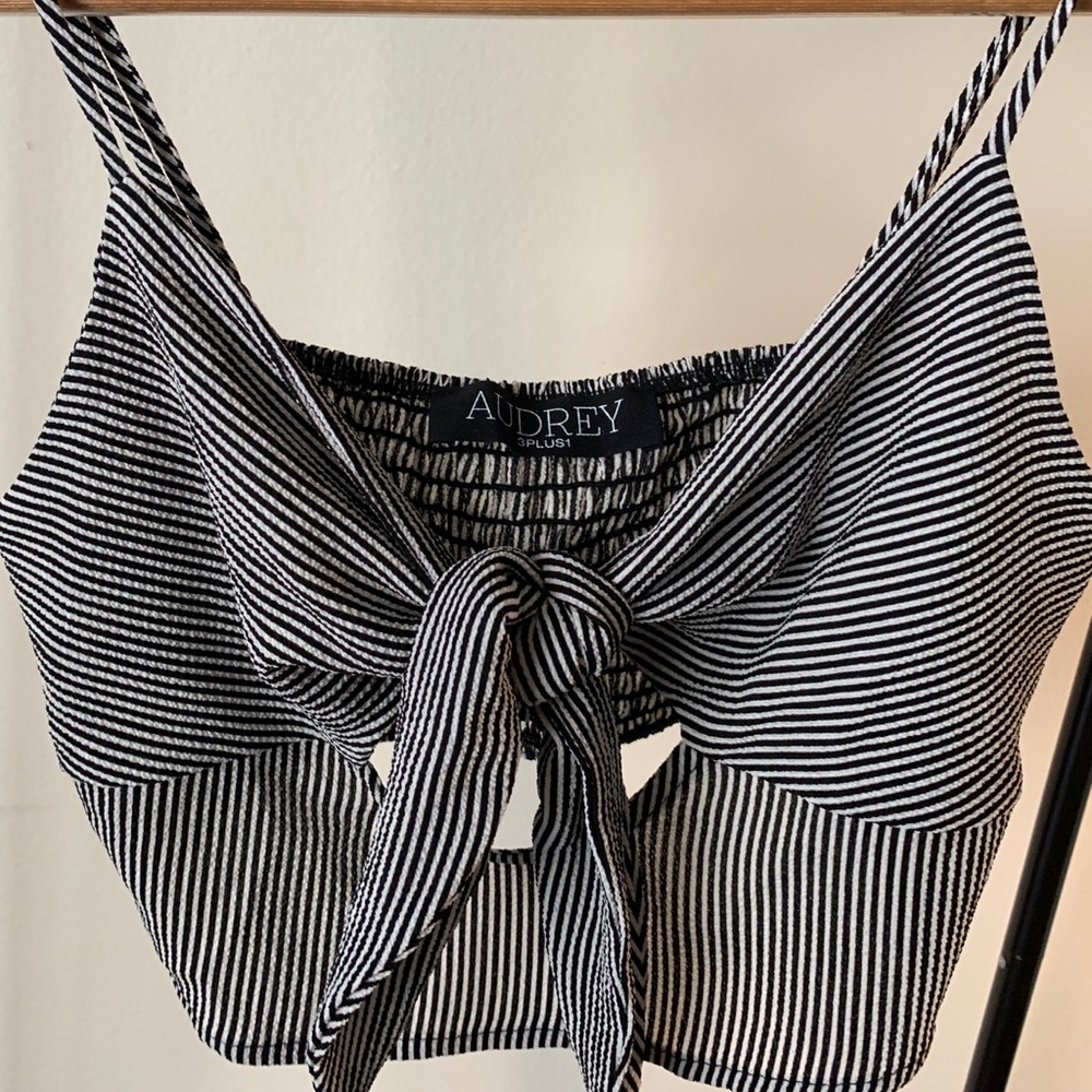 ‘Audrey 3+1’ Cut Out Crop Top Tank, size S